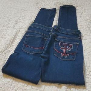 🌹2/$20🌹Texas Tech embroidered jeans, size 26